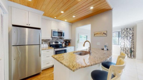 213 Turnberry Village